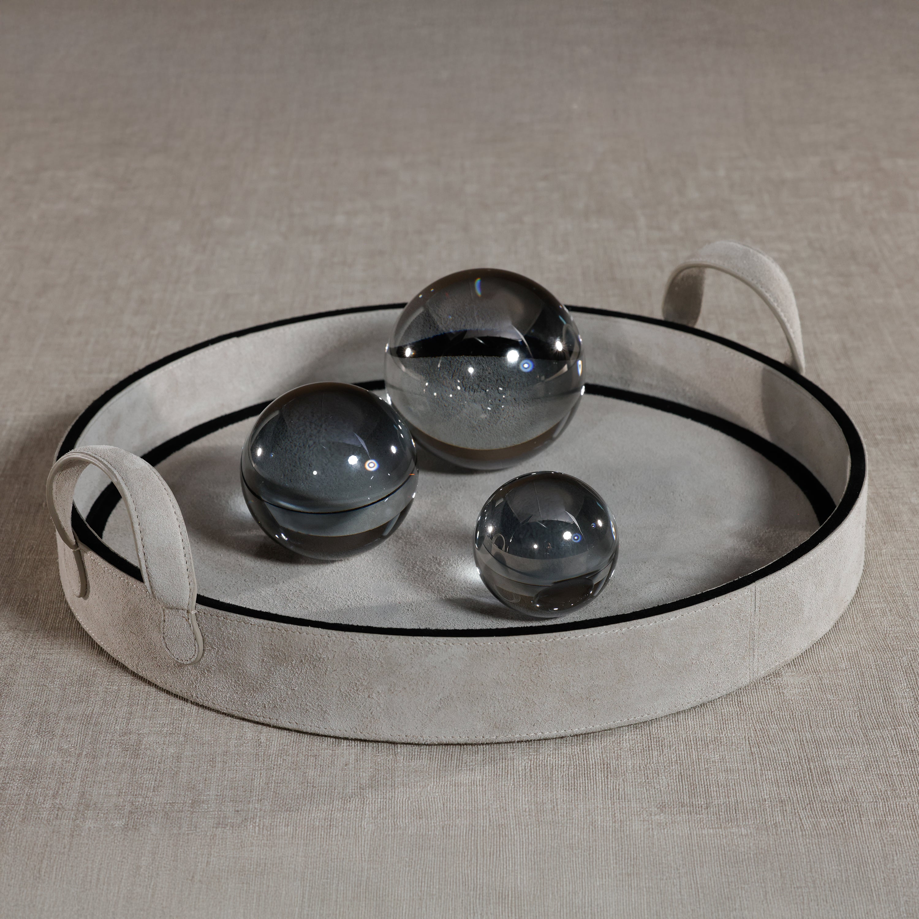 Boule décorative en verre de cristal, grande, gris fumée